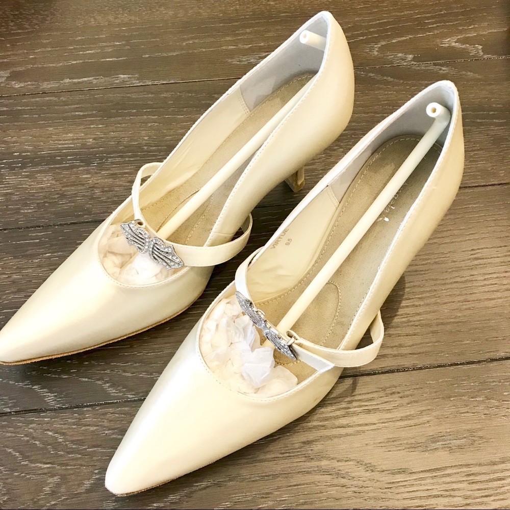 Angela Nuran Women’s “Virtue” Dyeable Silk Pumps